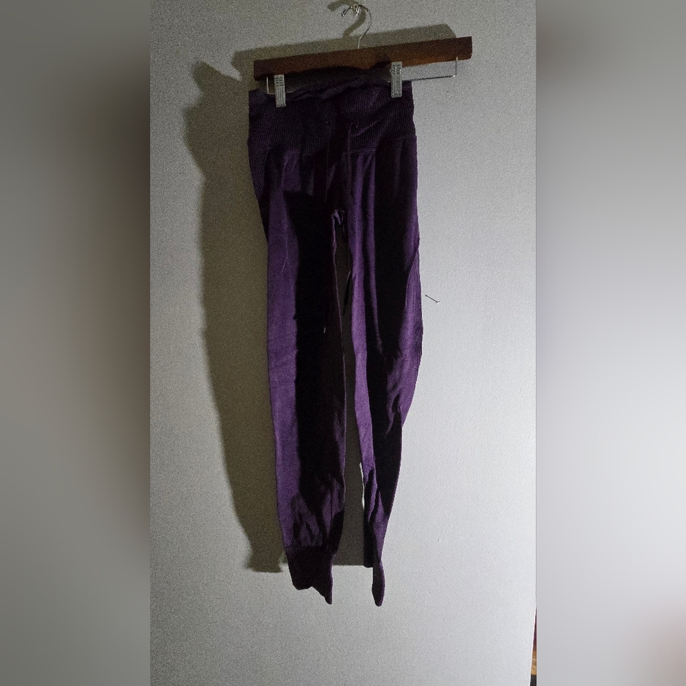 PINK Victoria's Secret Purple Leggings
